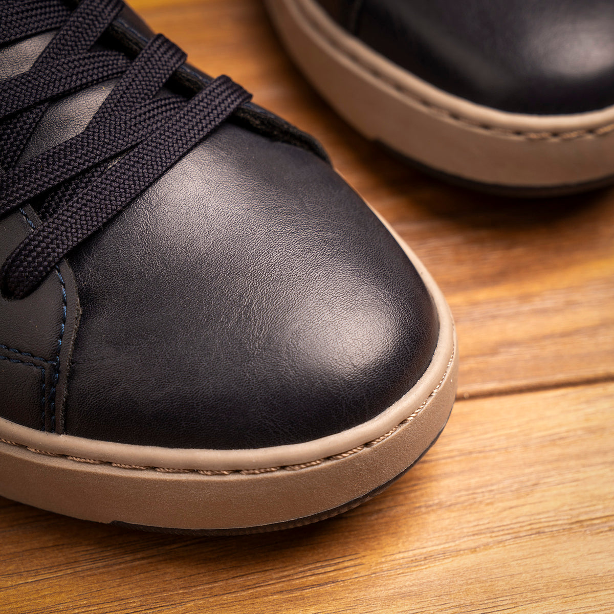 Phillip Navy Mens Trainer