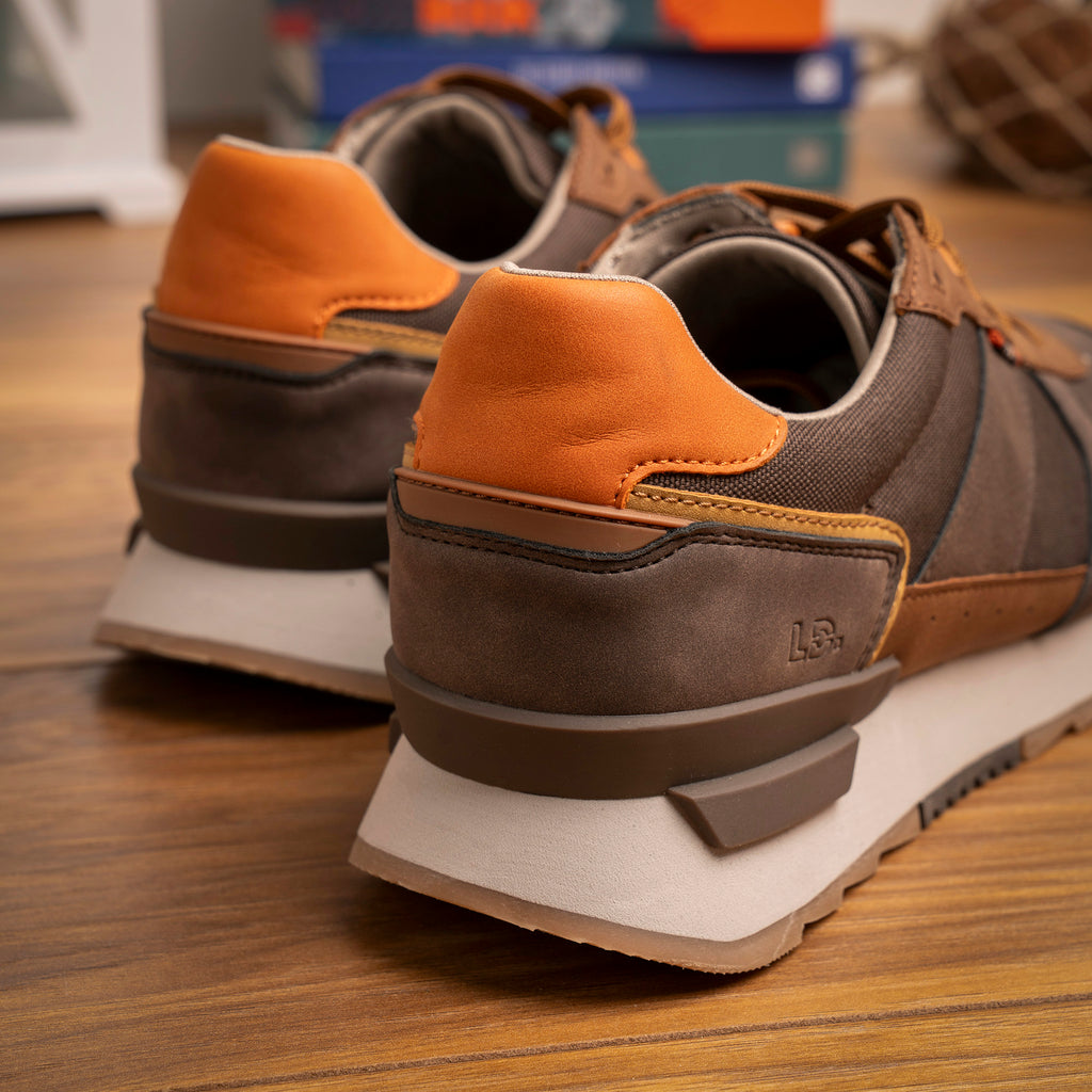 Tommy Brown Mens Trainer