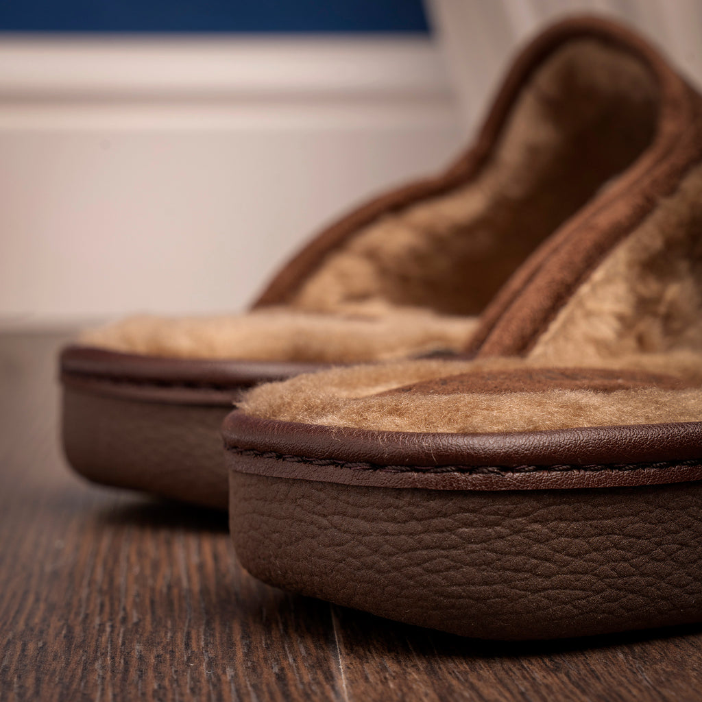 Glen II Brown Slipper