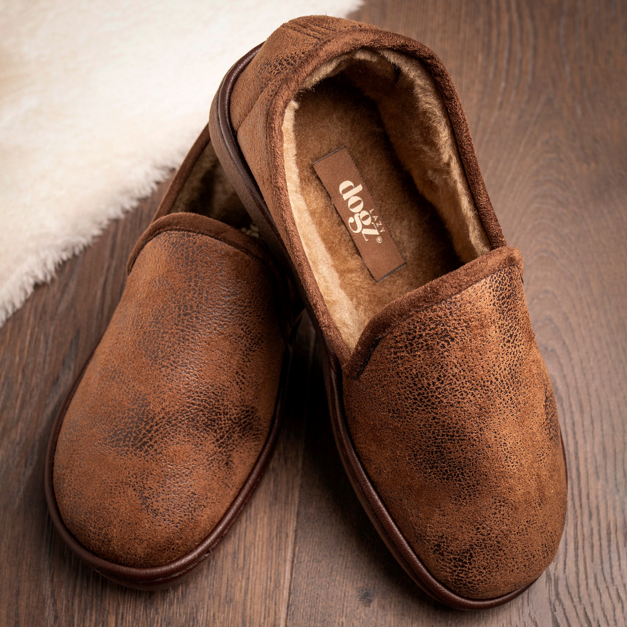 Manor II Brown Slipper