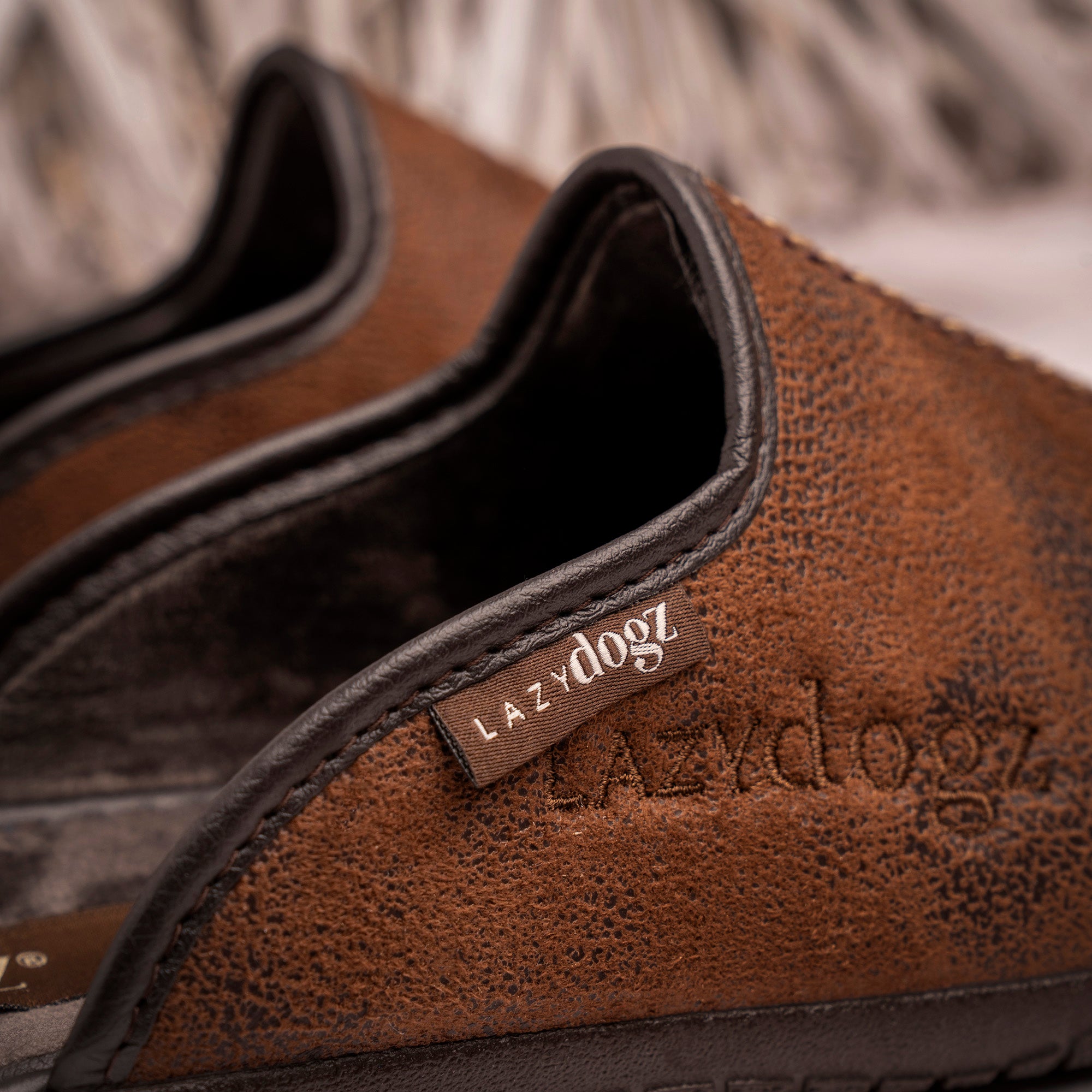 Tees II Brown Slipper