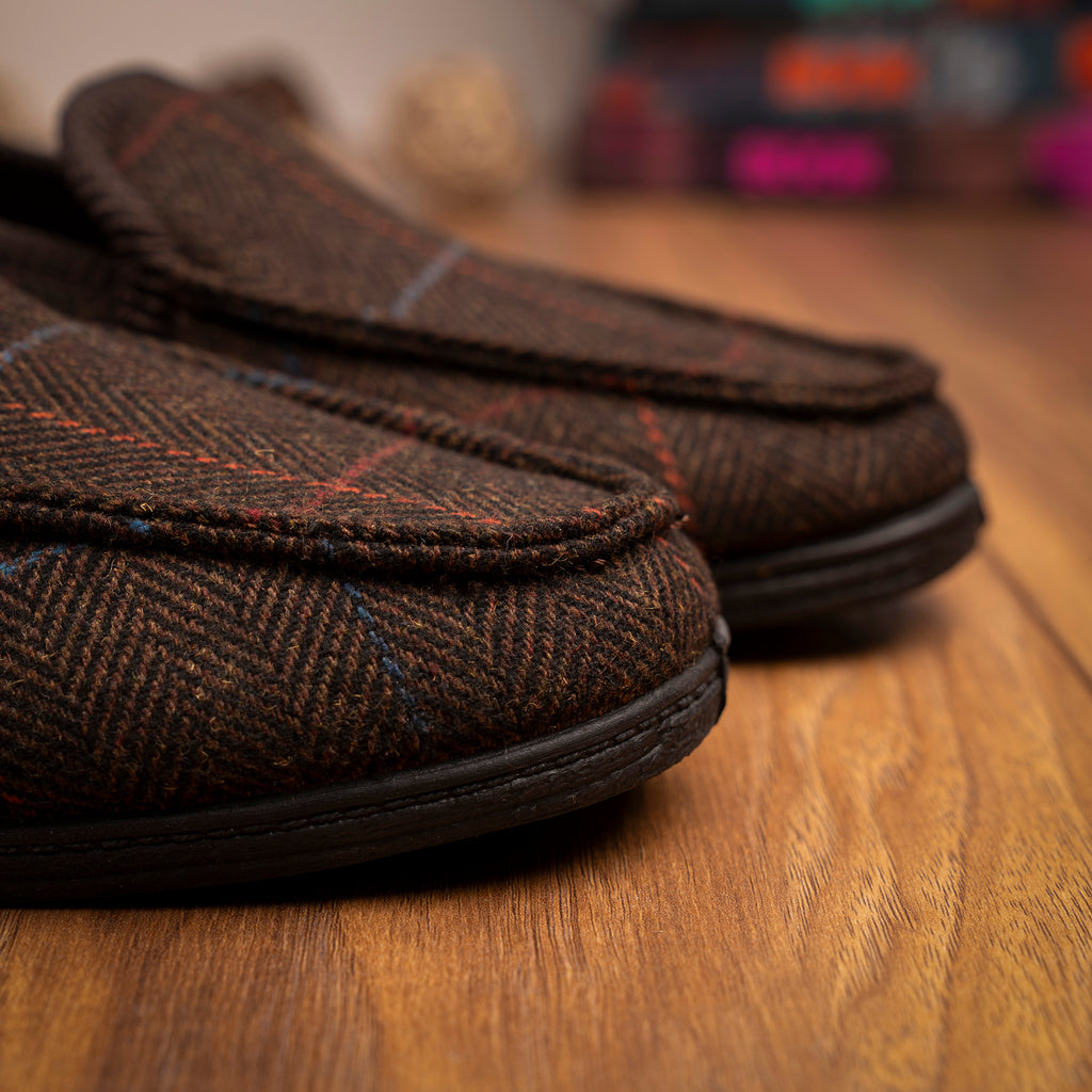 Eisenhower II Brown Slipper