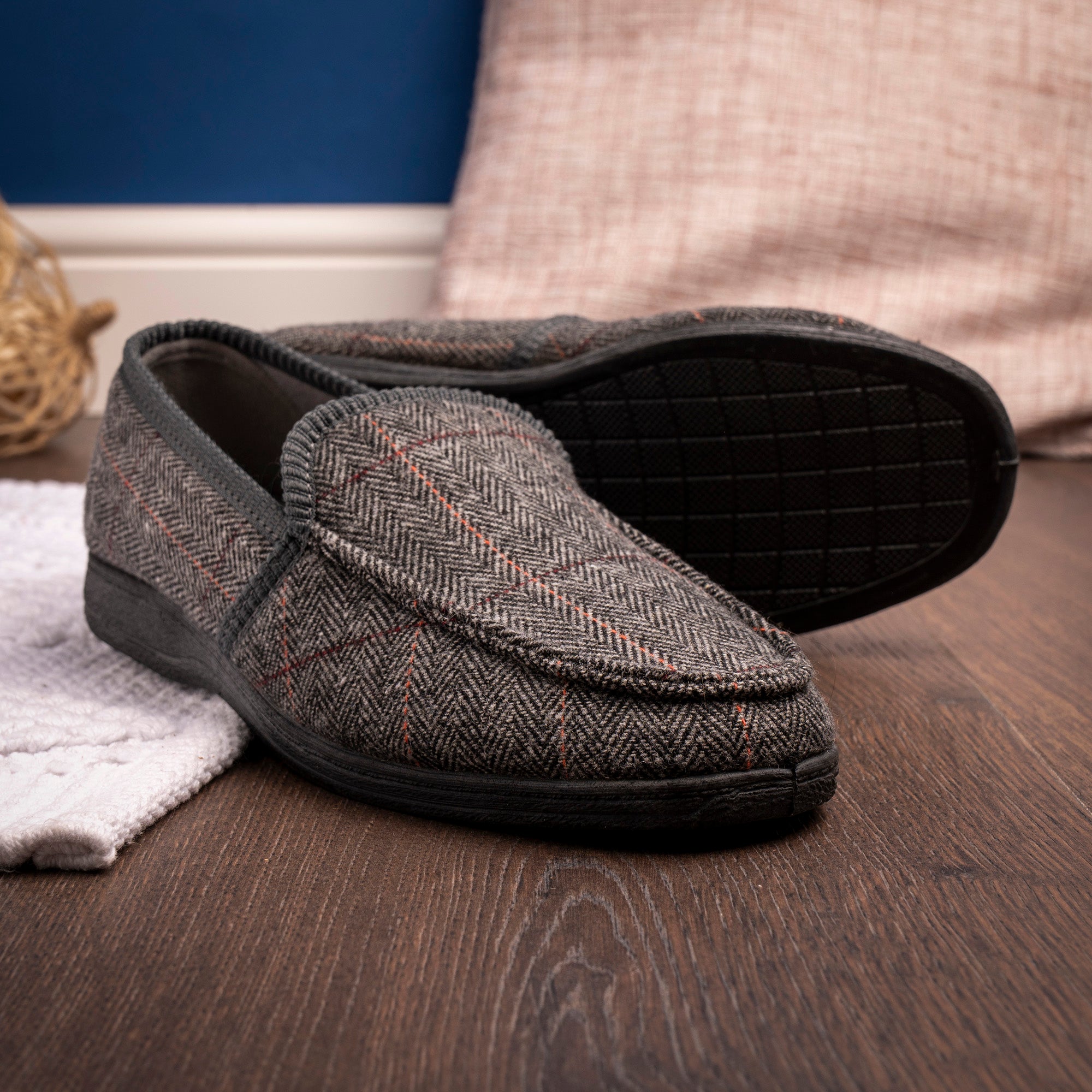 Eisenhower II Grey Slipper