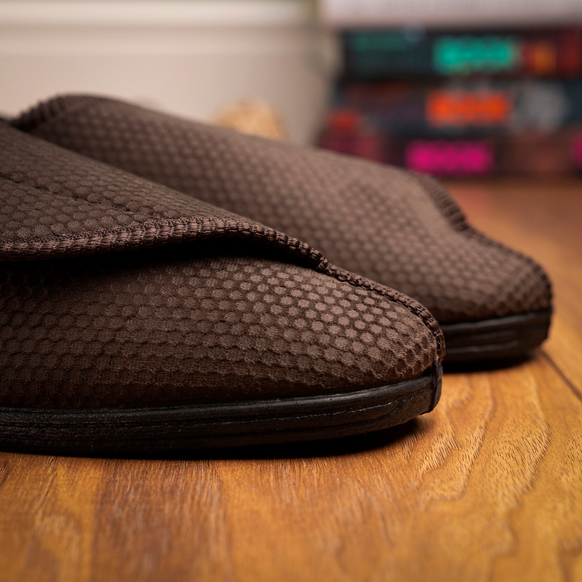 Columbus III Brown One Touch Slipper
