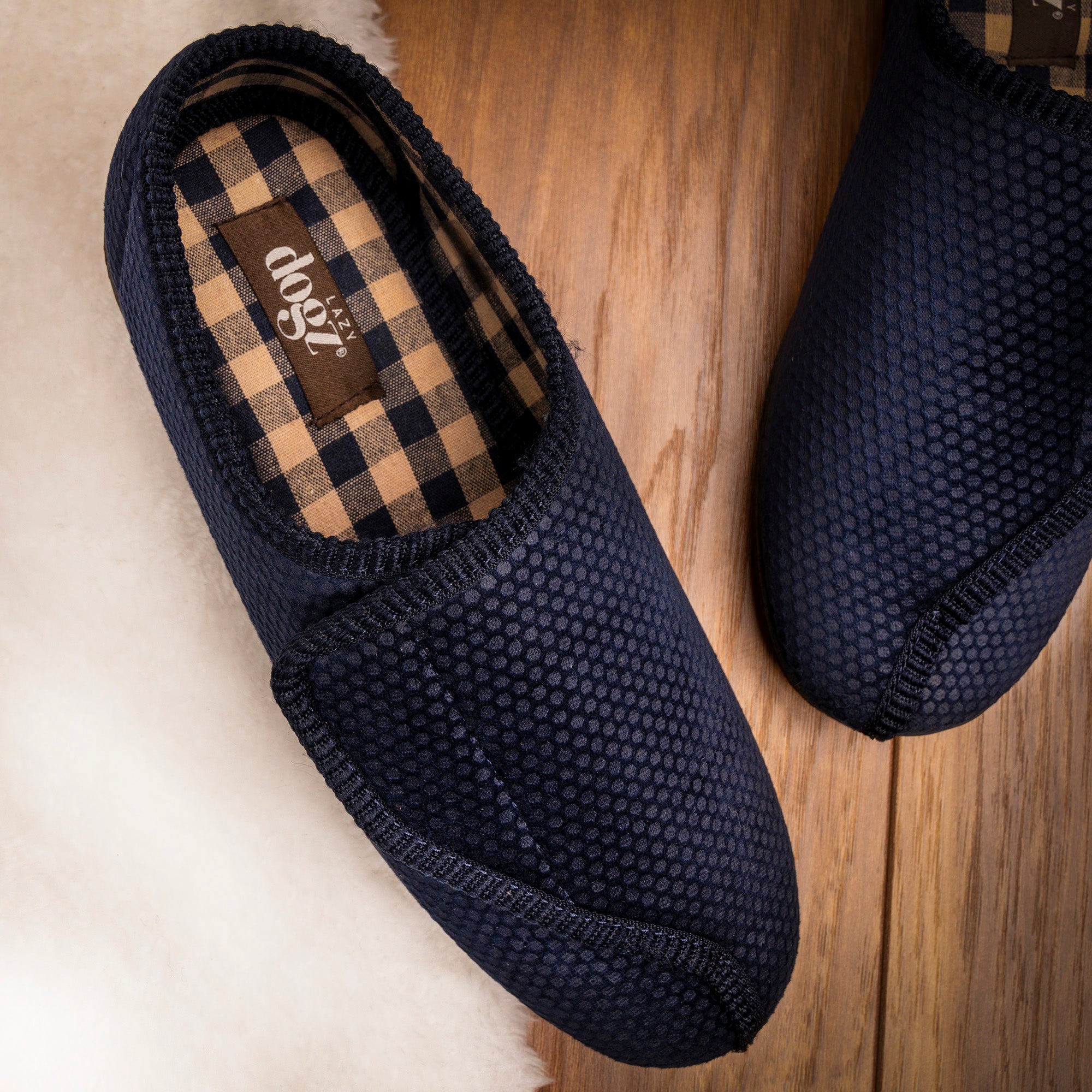 Columbus III Navy One Touch Slipper