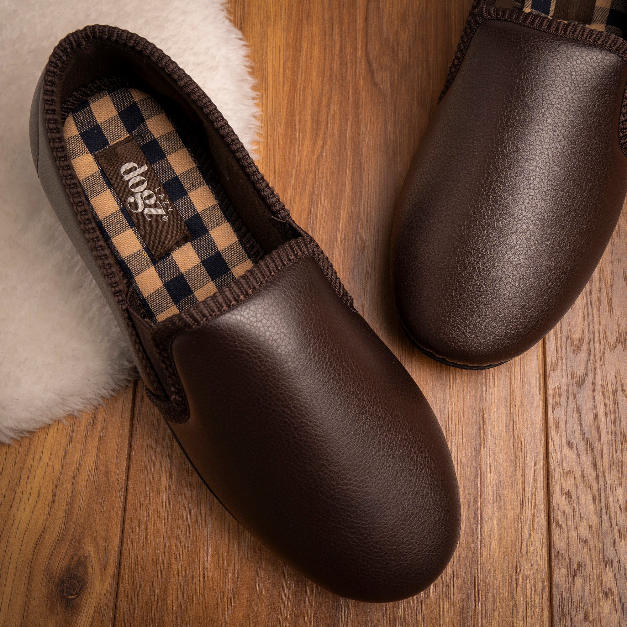 Trent II Brown Slipper