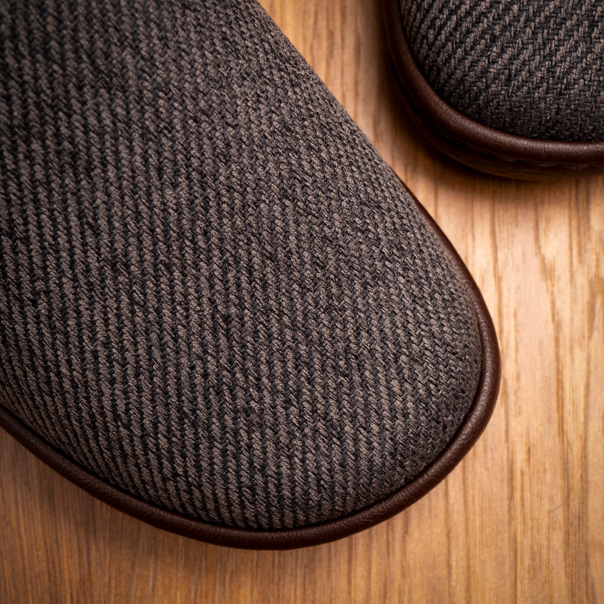 Oliver Grey Slipper