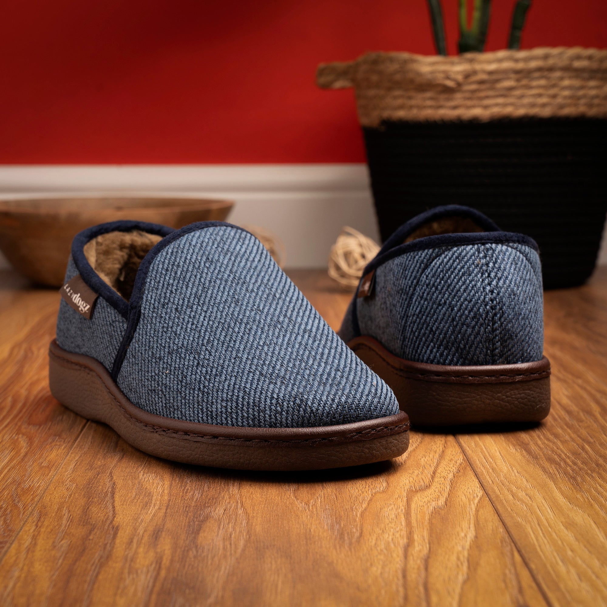 Oliver Navy Slipper