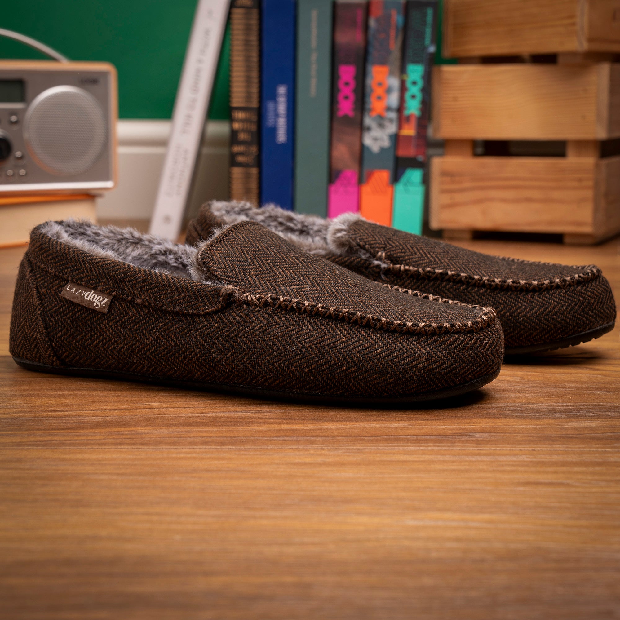 Hendrix II Brown Slipper