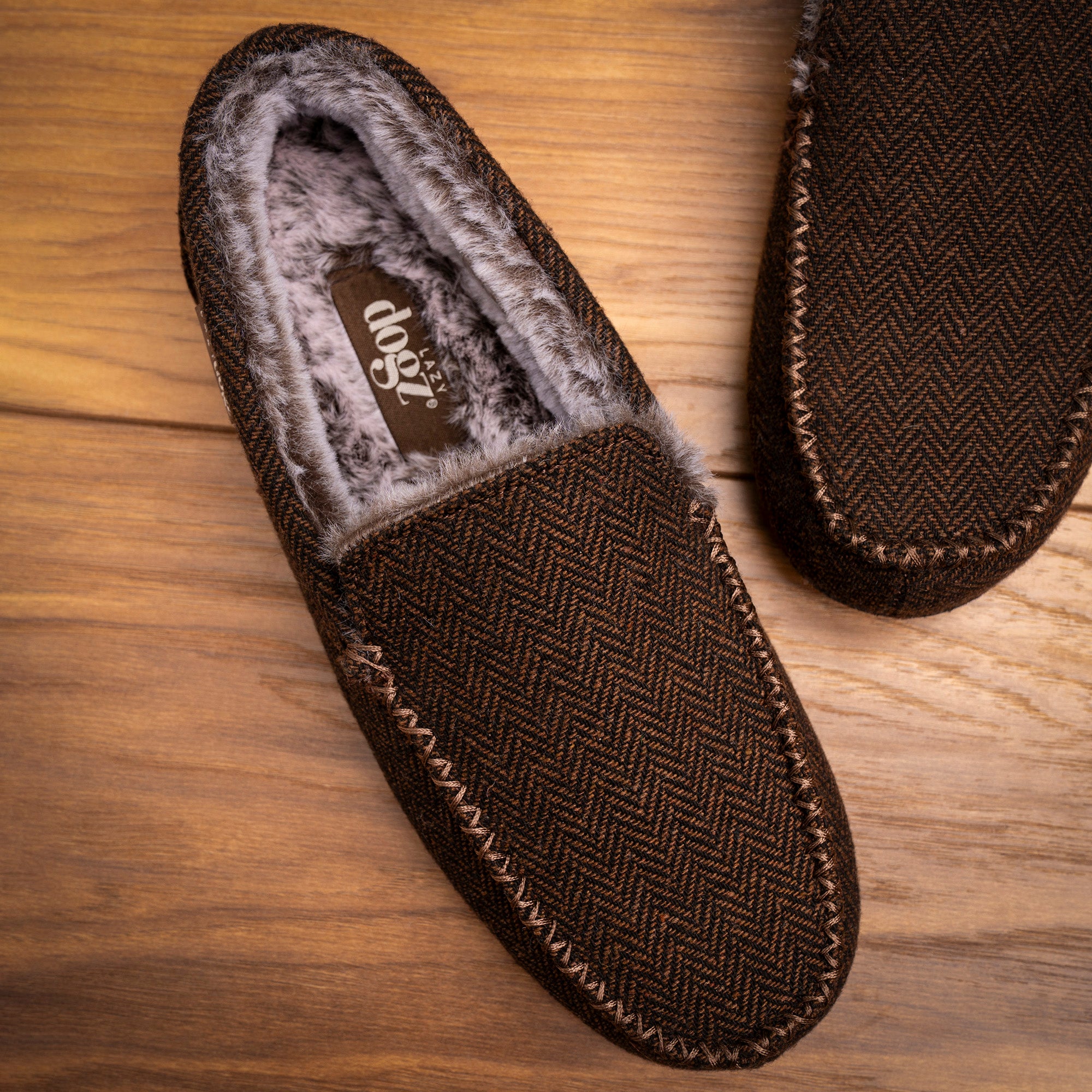 Hendrix II Brown Slipper