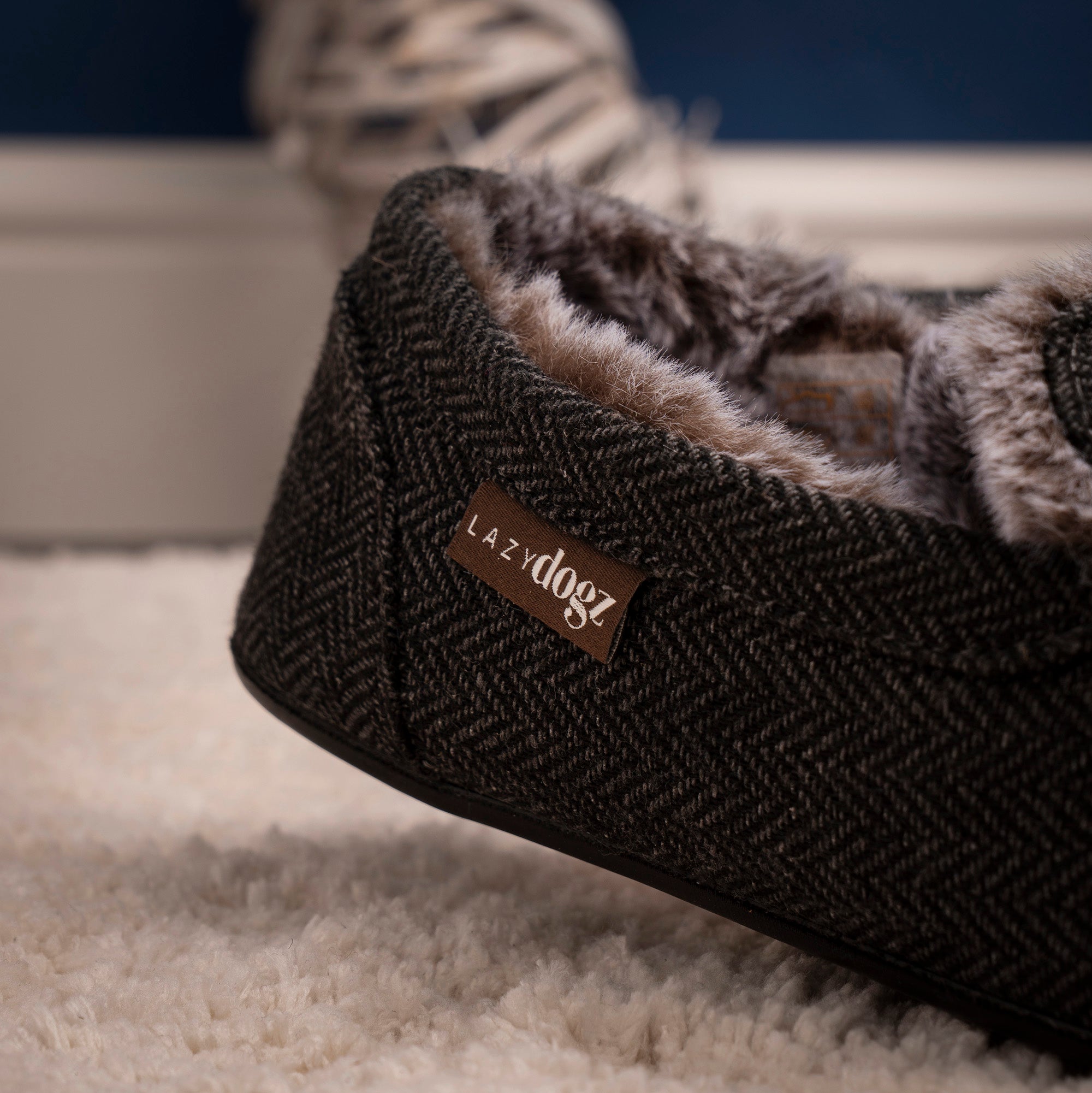 Hendrix II Grey Slipper
